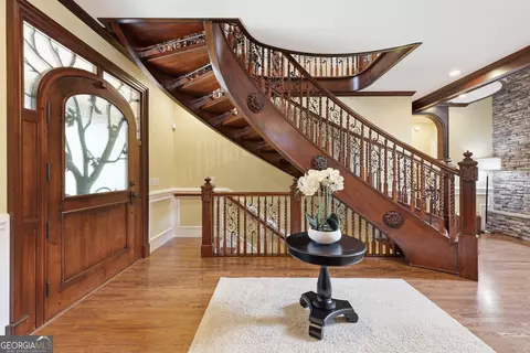 Entry Way - 1091 Echota Rd, Clarkesville, GA 30523 photo 3 of 12