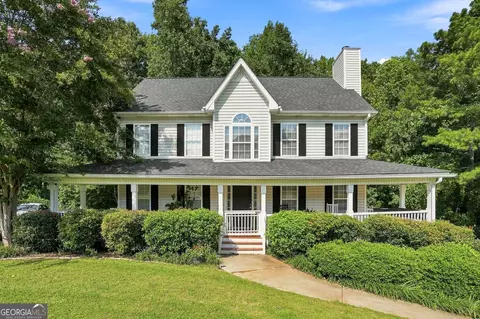 363 Barrington Dr, Hiram, GA 30141