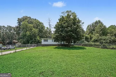 Exterior - 45 E James Cir, Hampton, GA 30228 photo 4 of 5