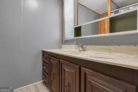 Bath - 45 E James Cir, Hampton, GA 30228 photo 1 of 2