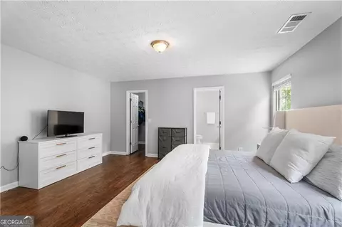 Bedroom - 411 Sugar Maple Ct, Canton, GA 30114 photo 5 of 9