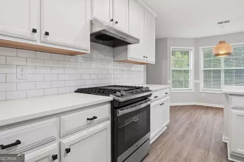 Kitchen - 101 Moss Pointe Dr, Mcdonough, GA 30253 photo 2 of 3