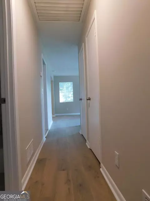 Entry Way - 6740 Cambridge Dr, Rex, GA 30273 photo 2 of 2