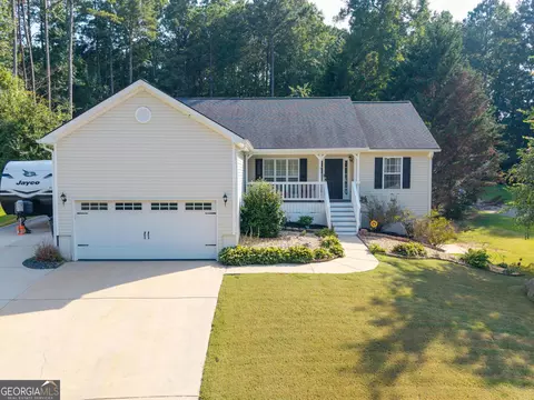 75 Oak Ridge Ct, Douglasville, GA 30134
