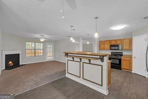 Living - 30 Emerson Trl, Covington, GA 30016 photo 2 of 5