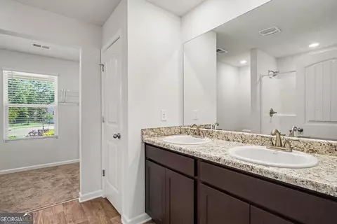 Entry Way - 1367 Midnight Ride Ct, Hampton, GA 30228 photo 7 of 7