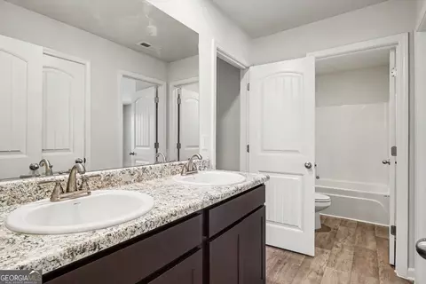 Entry Way - 1367 Midnight Ride Ct, Hampton, GA 30228 photo 4 of 7