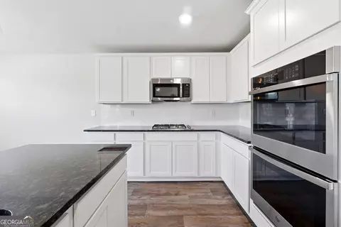 Kitchen - 206 Freshwater Ct, Lagrange, GA 30241 photo 1 of 1