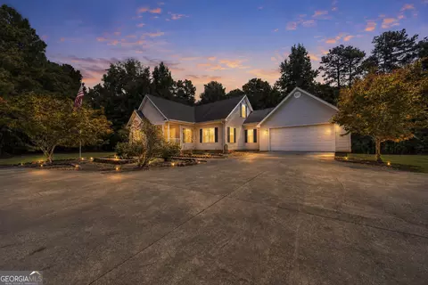 1380 Howard Lewis Rd, White Plains, GA 30678
