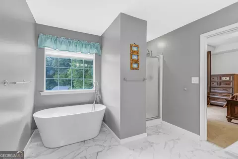 Bath - 75 Overlook Dr, Covington, GA 30016 photo 3 of 4