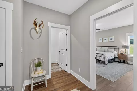 Entry Way - 5300 Bethany Rd, Buckhead, GA 30625 photo 4 of 7