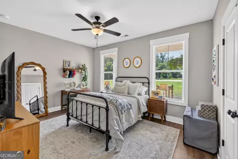 Bedroom - 5300 Bethany Rd, Buckhead, GA 30625 photo 4 of 9