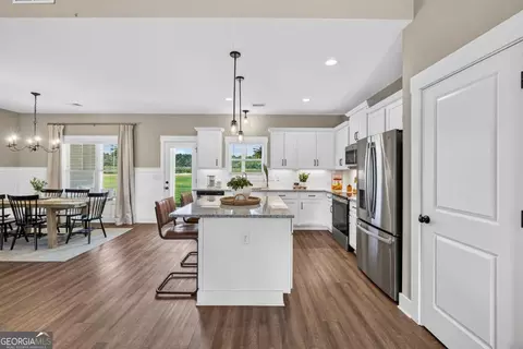 Entry Way - 5300 Bethany Rd, Buckhead, GA 30625 photo 2 of 7