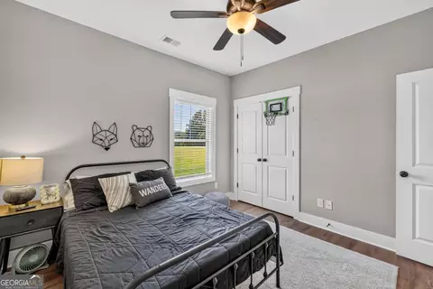 Bedroom - 5300 Bethany Rd, Buckhead, GA 30625 photo 7 of 9