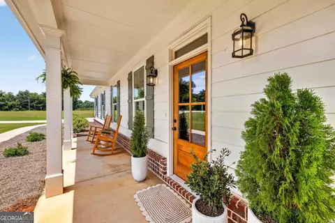 Exterior - 5300 Bethany Rd, Buckhead, GA 30625 photo 4 of 9
