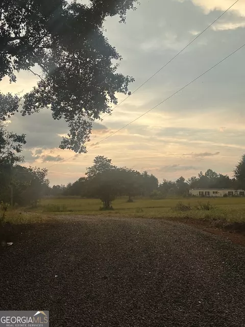 747 Sam Swindle Rd, Hull, GA 30646 photo 6