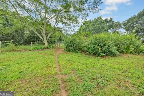 Exterior - 88 Snapping Shoals Rd, Mcdonough, GA 30252 photo 10 of 16