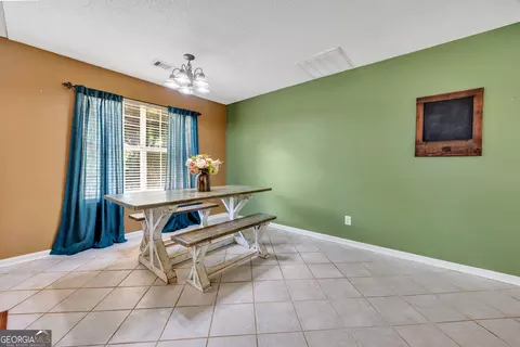 Dining - 88 Snapping Shoals Rd, Mcdonough, GA 30252 photo 1 of 1