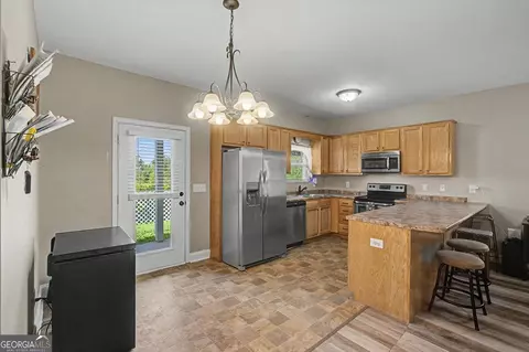 Kitchen - 103 Pinto Ln, Fairmount, GA 30139 photo 2 of 4