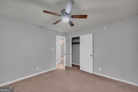 Bedroom - 514 S Broad St, Toccoa, GA 30577 photo 2 of 4