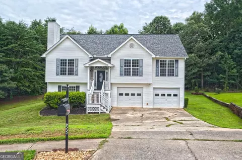 6532 Sundial Ave, Flowery Branch, GA 30542