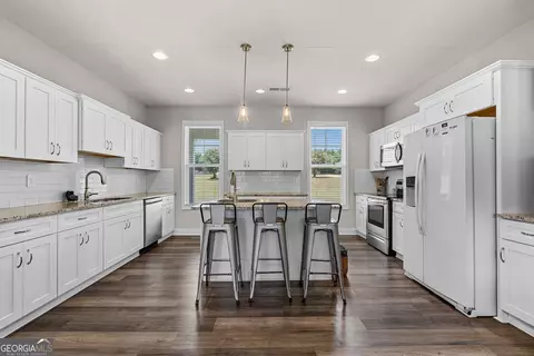 Kitchen - 293 High Falls Rd, Jackson, GA 30233 photo 1 of 4