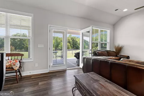 Entry Way - 293 High Falls Rd, Jackson, GA 30233 photo 3 of 3