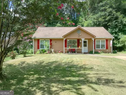107 Honeysuckle Ln, Stockbridge, GA 30281