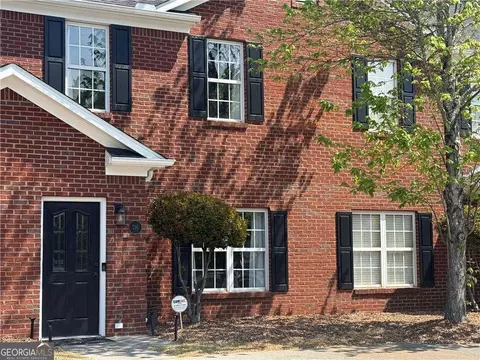 716 Manor Way, Cartersville, GA 30120