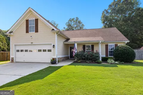Exterior - 1003 Marsh Court Ct, Hampton, GA 30228 photo 1 of 3