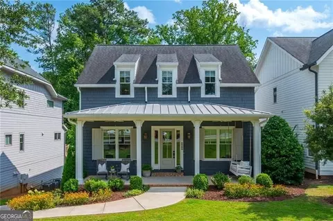 1264 Hayes Dr SE, Smyrna, GA 30080