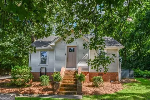 155 Mountain View Dr, Gainesville, GA 30501