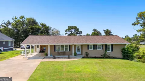 266 Lagrange St, Newnan, GA 30263