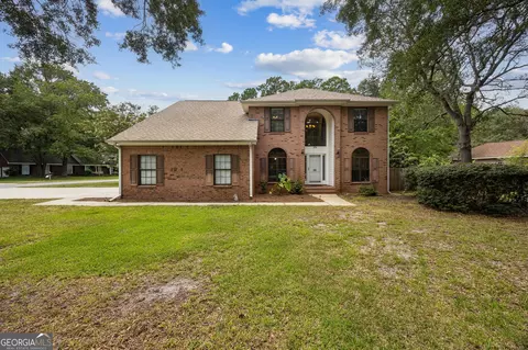 106 Longwood Rd, Saint Marys, GA 31558