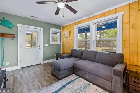 Living - 204 N Ash St, Springfield, GA 31329 photo 2 of 2