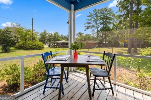 Exterior - 204 N Ash St, Springfield, GA 31329 photo 9 of 9