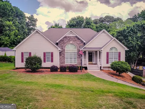 168 Magnolia Dr, Douglasville, GA 30134