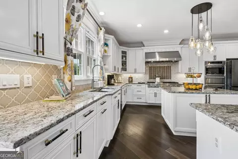 Kitchen - 3313 Pristine Pt, Dacula, GA 30019 photo 2 of 7