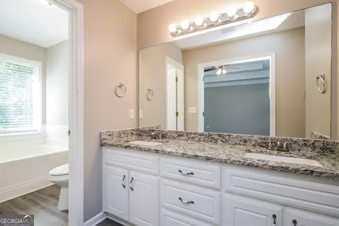 Bath - 340 Freeman Dr, Covington, GA 30016 photo 2 of 3
