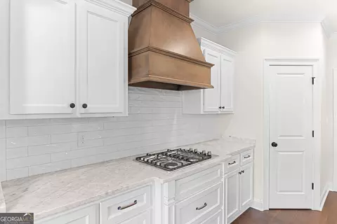 Kitchen - 136 Pridgen Pass, Perry, GA 31069 photo 9 of 10