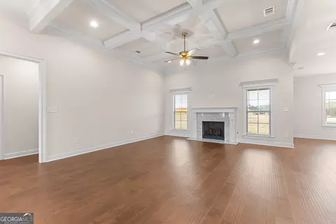 Living - 136 Pridgen Pass, Perry, GA 31069 photo 1 of 6