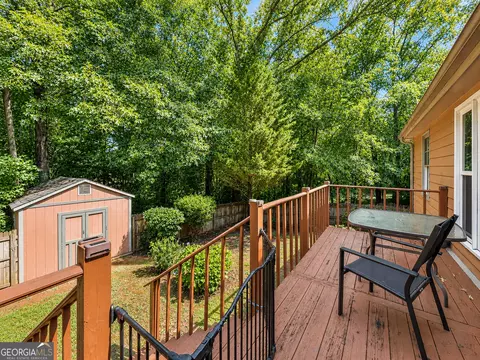 Exterior - 124 Foxdale Dr, Lagrange, GA 30240 photo 5 of 9