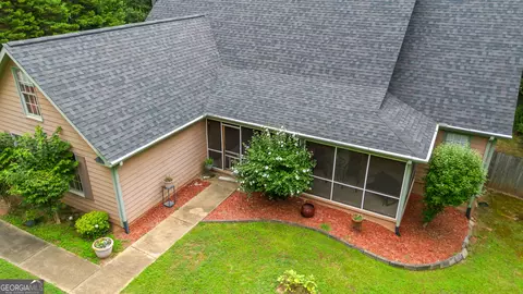 Exterior - 124 Foxdale Dr, Lagrange, GA 30240 photo 2 of 9