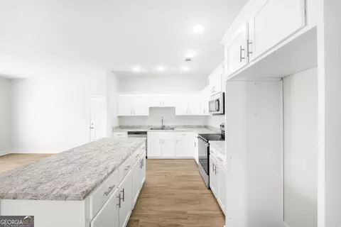 Kitchen - 209 Cornerstone Dr #LOT 58, Statesboro, GA 30458 photo 2 of 2