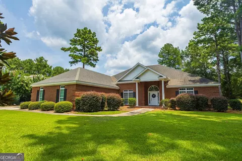 4882 Summit Ridge Rd, Valdosta, GA 31602