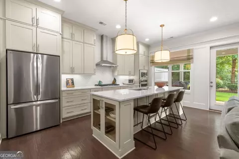 4427 Cheston Bnd NE, Roswell, GA 30075