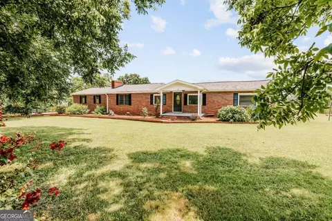 51 Brandon Cir, Winterville, GA 30683