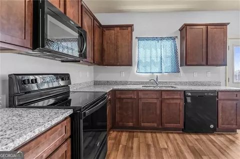 Kitchen - 337 Darling Ln, Pendergrass, GA 30567 photo 1 of 1