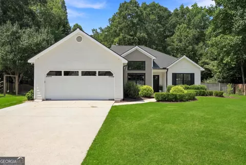 3484 Cherry Blossom Ct, Loganville, GA 30052
