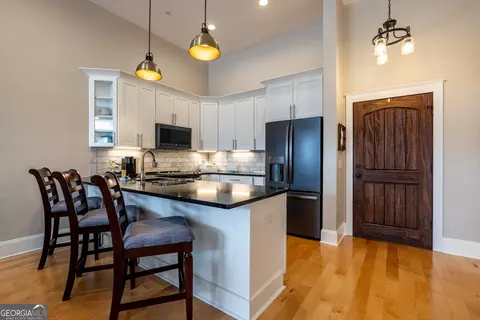 Kitchen - 1 E 3rd Ave #302, Rome, GA 30161 photo 1 of 3